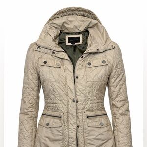 BCBGMAXAZRIA Women’s Quilted Hooded Jacket . Size Small. Zip up.
